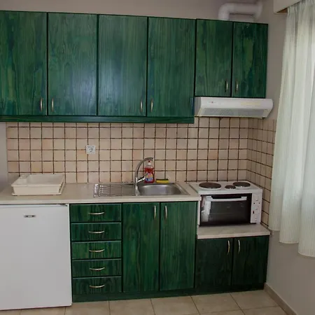 Paradise & Apartment Koropi