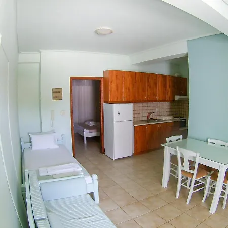 Paradise & Apartment