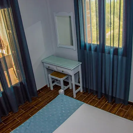 Paradise & Apartment
