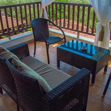Apartment Paradise & Koropi